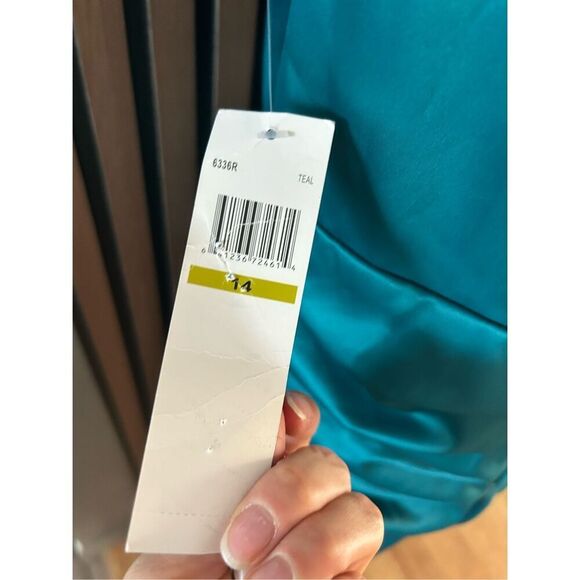 Suzi chin teal green mother of the bride wedding dress size 14 sleeveless scrunc - Picture 6 of 7